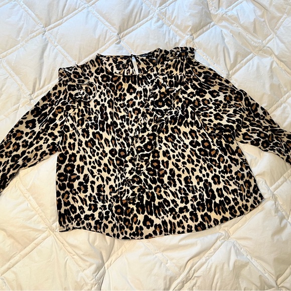 **SOLD**Lane Bryant Animal Print Blouse | Long sleeve & Ruffled! - Picture 4 of 5